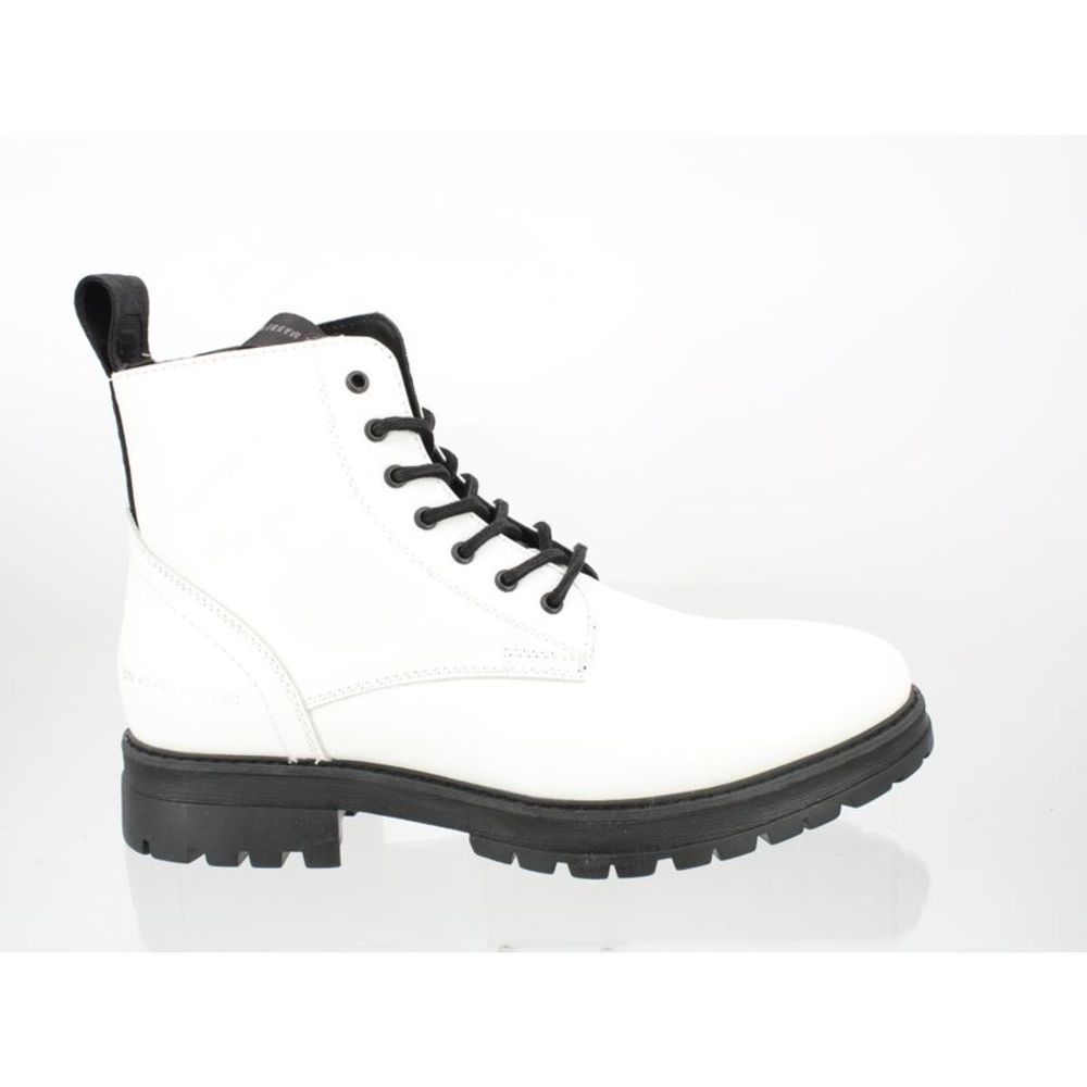 Steve Madden Womens Monstro White Ankle Boots Size 8 Medium (B, M)!